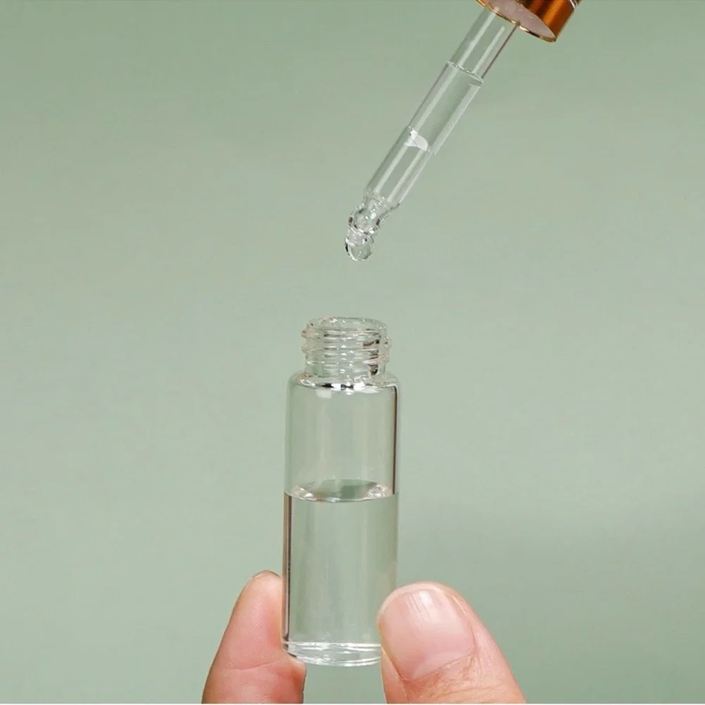 - Brown Sugar Babe 5 ml droplet oils
~READ DESCRIPTION - Picture 5 of 6